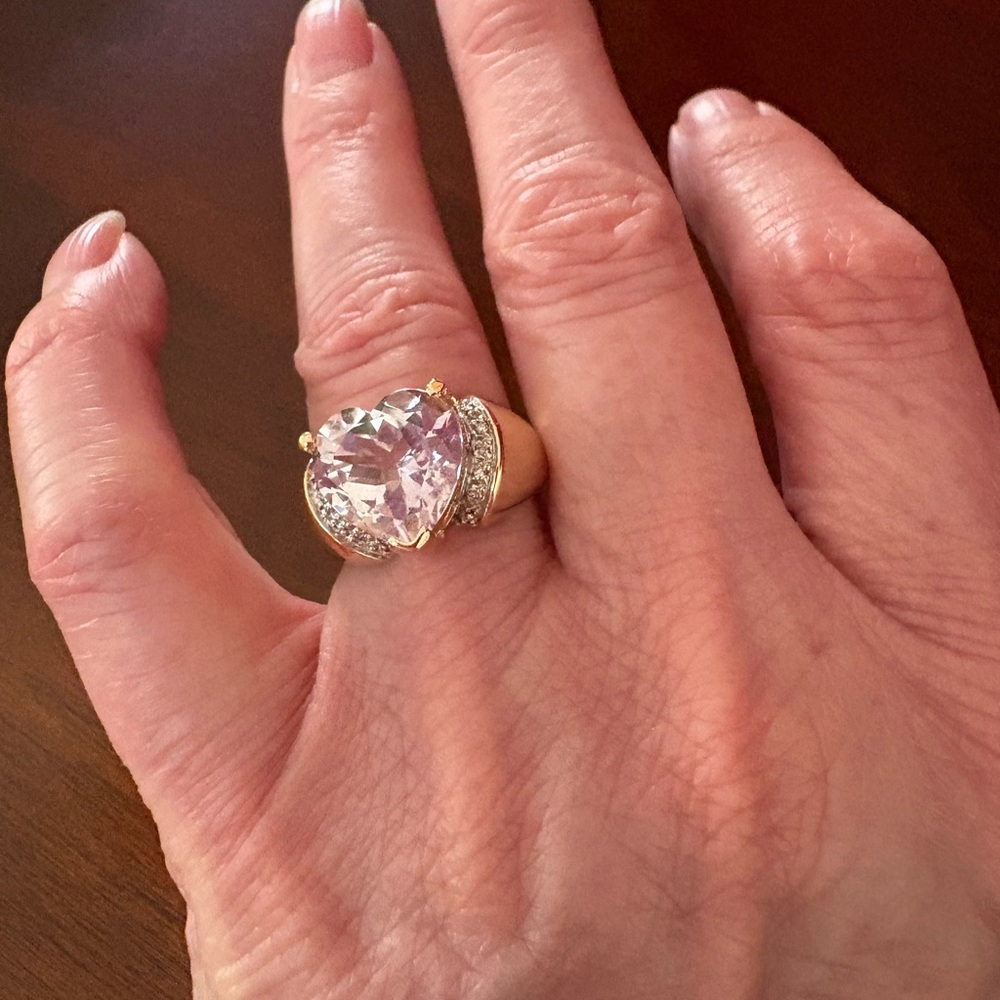 Vintage Estate Morganite Ring - Picture 3 of 8
